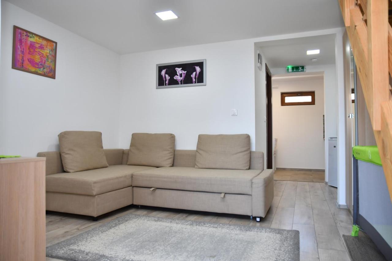 Foeveny Apartmanok Balatonfůzfő Eksteriør bilde