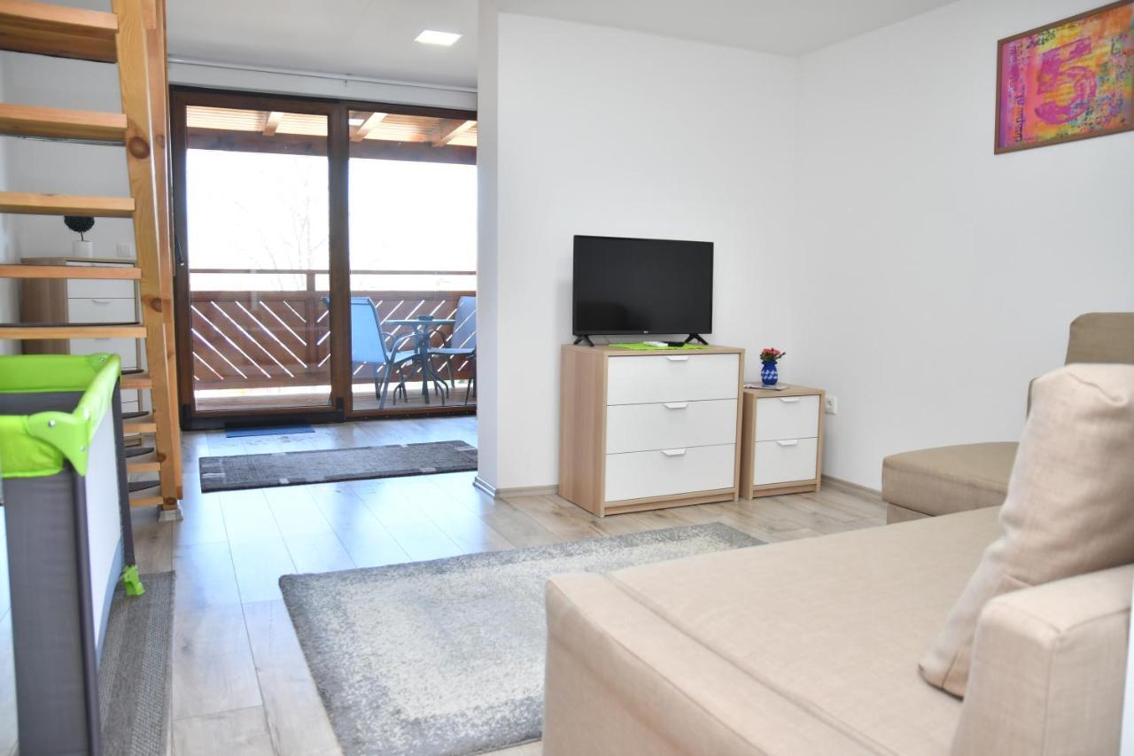 Foeveny Apartmanok Balatonfůzfő Eksteriør bilde