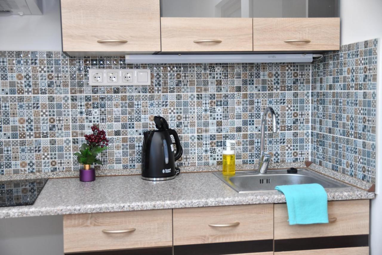 Foeveny Apartmanok Balatonfůzfő Eksteriør bilde